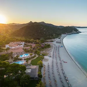 https://cormoran-hotel.in-sardinia.net