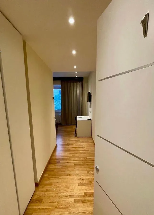 Bed & Breakfast Rienzo Vatican Suites Rome Italy