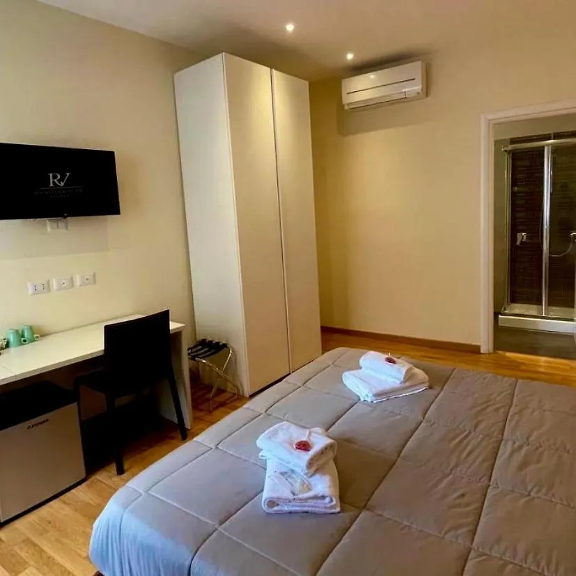 Rienzo Vatican Suites Rome Bed & Breakfast